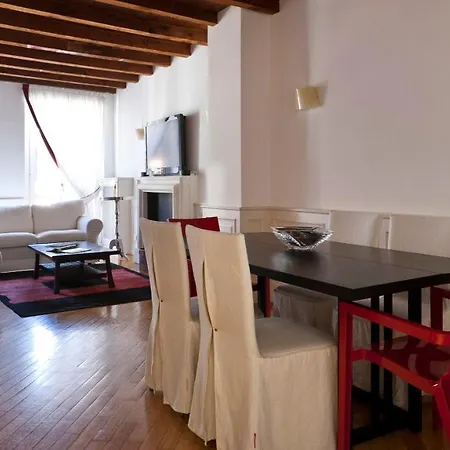 Apartman Italianway-corso Garibaldi 55 *